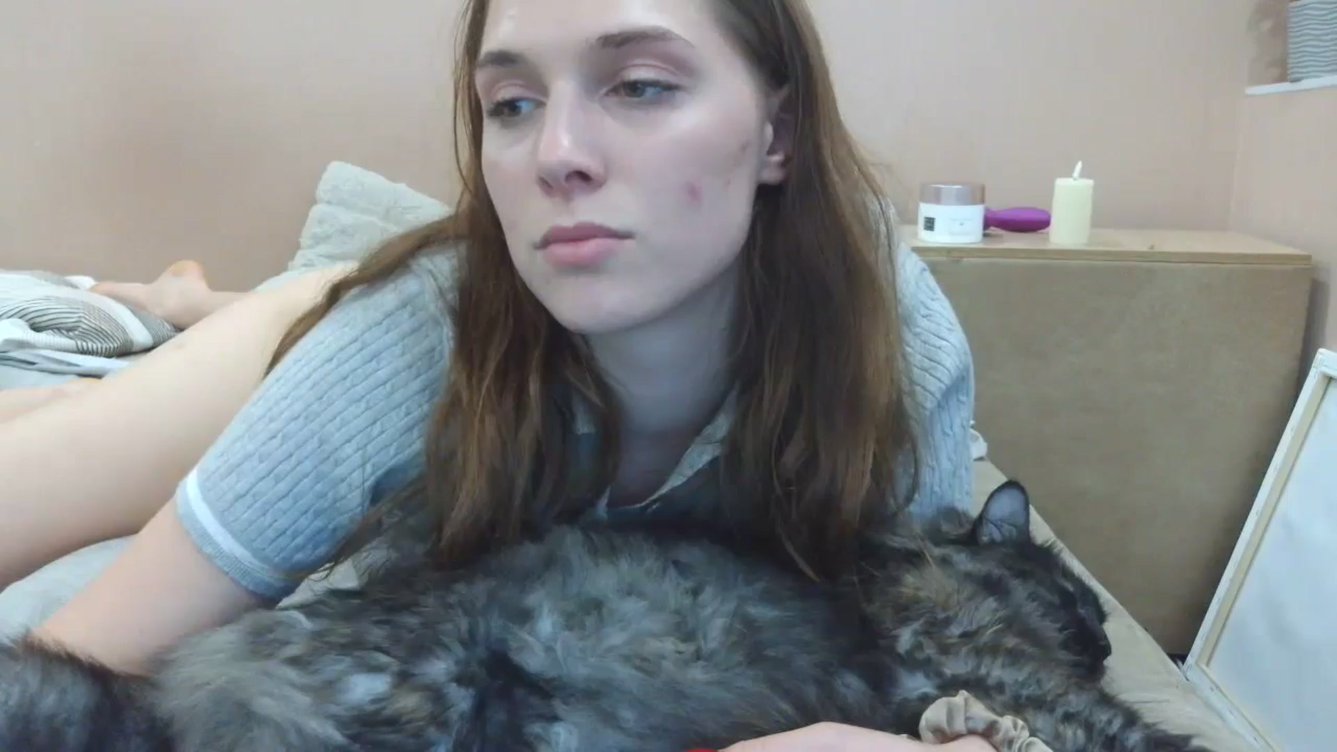 Gallery image thumbnail from HaleyReed's myfreecams stream on, 04/24/2025, 17:17 image 12 of 20