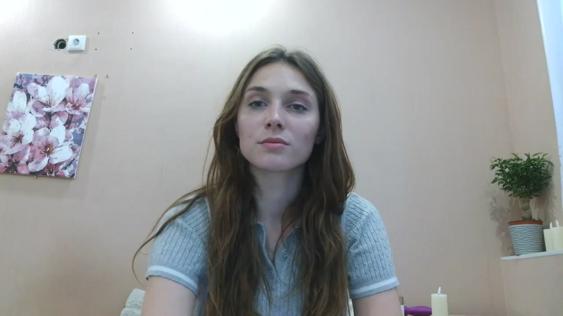 Gallery image thumbnail from HaleyReed's myfreecams stream on, 04/24/2025, 17:17 image 10 of 20