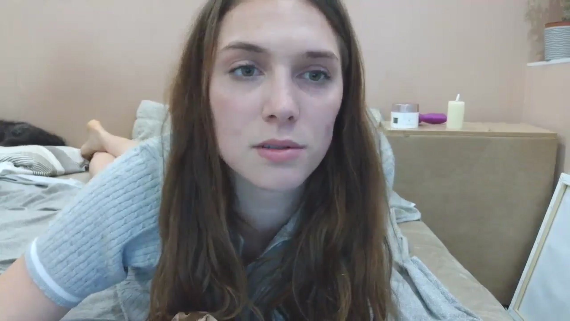 Gallery image thumbnail from HaleyReed's myfreecams stream on, 04/24/2025, 17:17 image 13 of 20