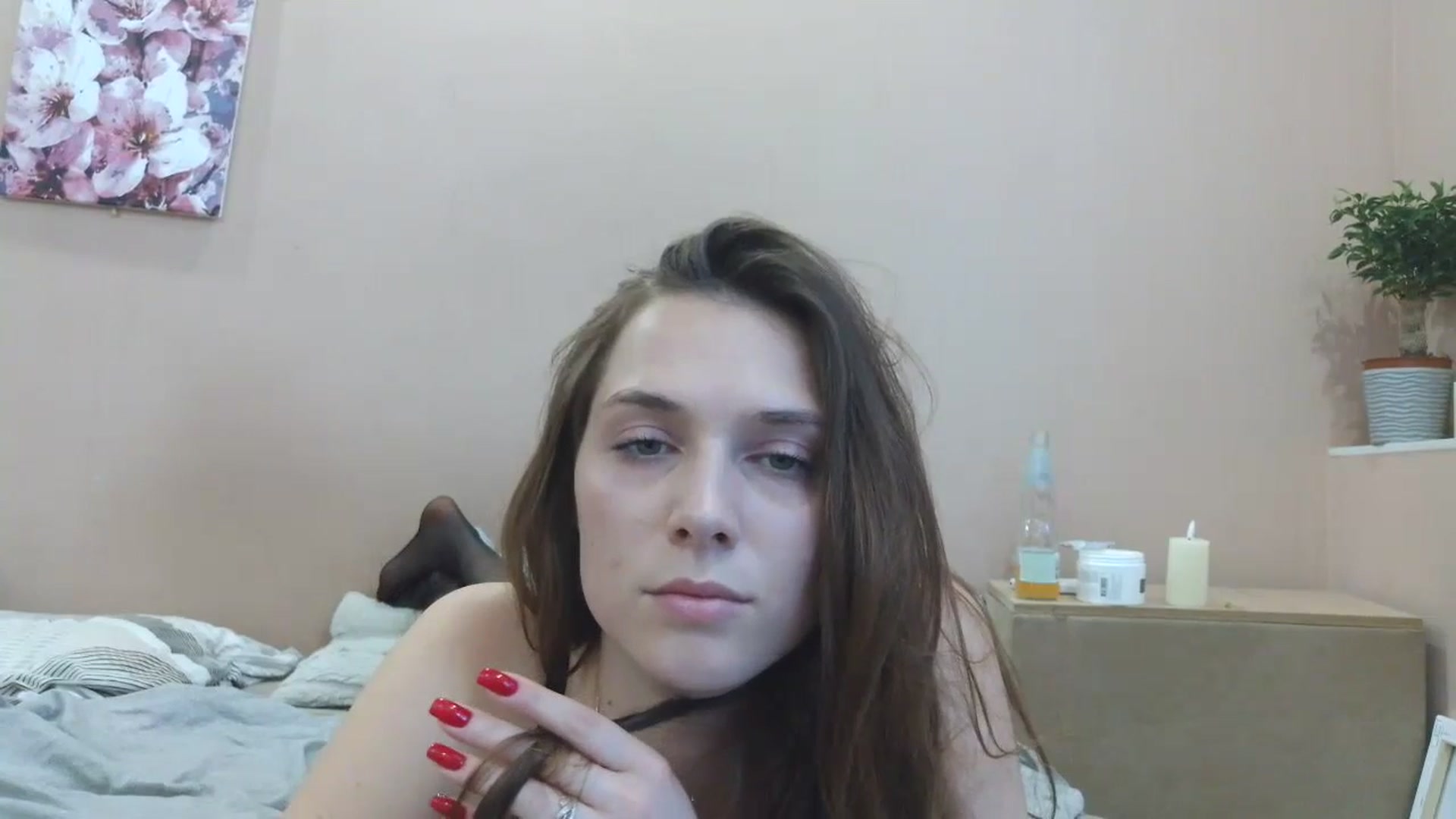 Gallery image thumbnail from HaleyReed's myfreecams stream on, 04/25/2025, 13:09 image 2 of 20