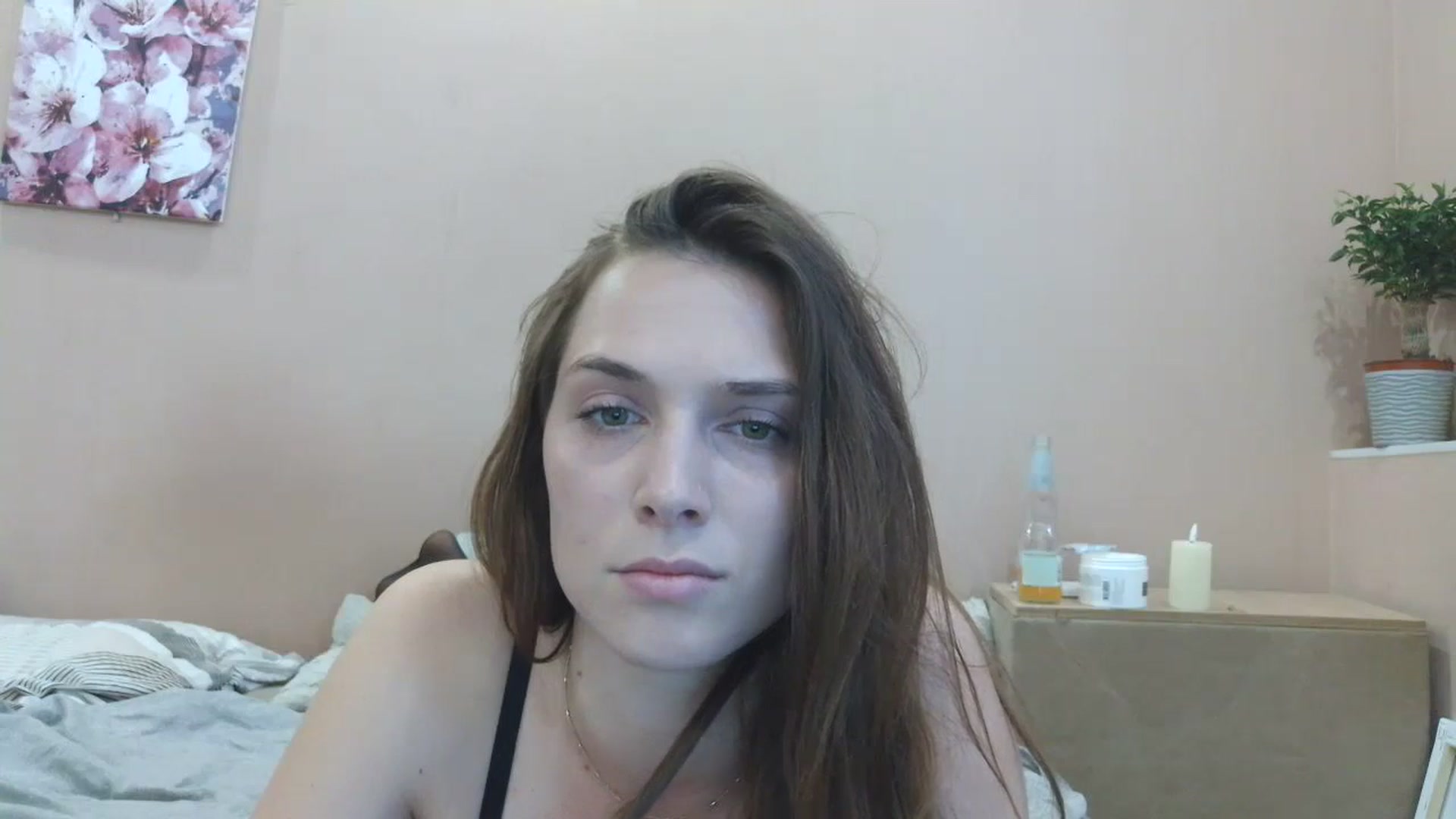 Gallery image thumbnail from HaleyReed's myfreecams stream on, 04/25/2025, 13:09 image 13 of 20