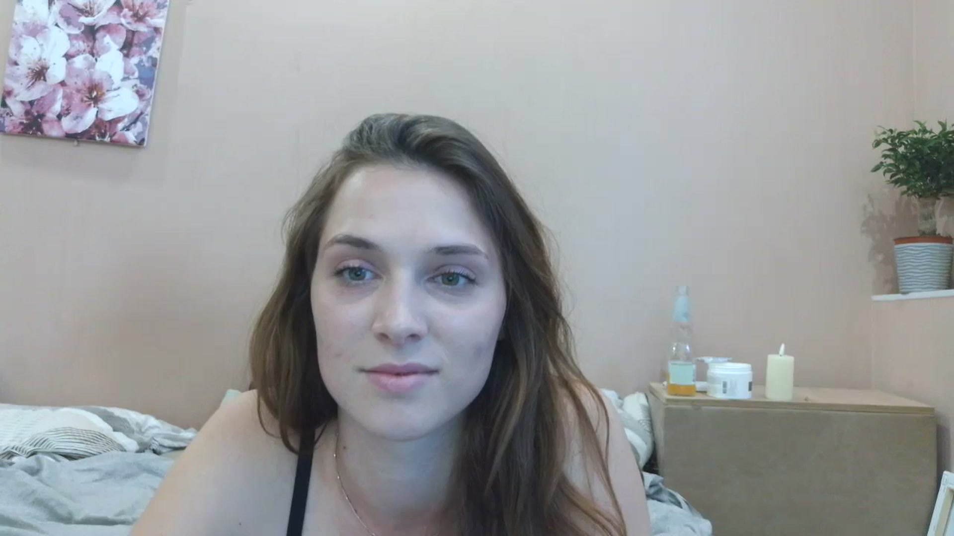 Gallery image thumbnail from HaleyReed's myfreecams stream on, 04/25/2025, 13:09 image 16 of 20