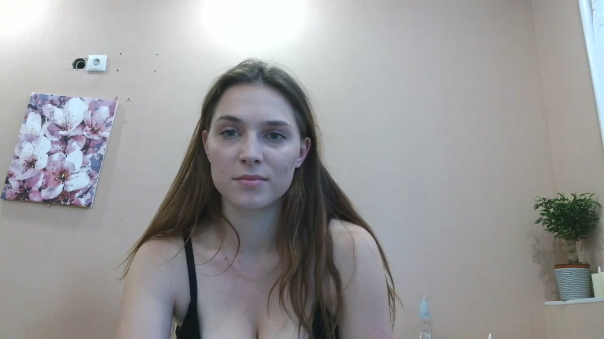 Gallery image thumbnail from HaleyReed's myfreecams stream on, 04/25/2025, 13:09 image 19 of 20