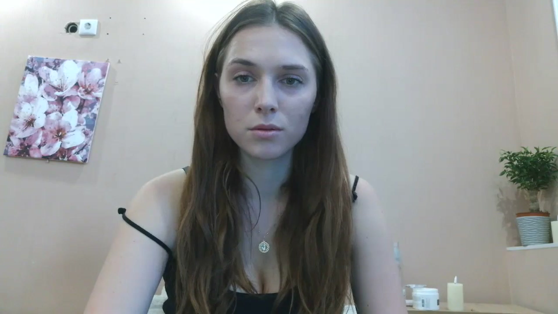 Gallery image thumbnail from HaleyReed's myfreecams stream on, 04/25/2025, 13:43 image 10 of 20