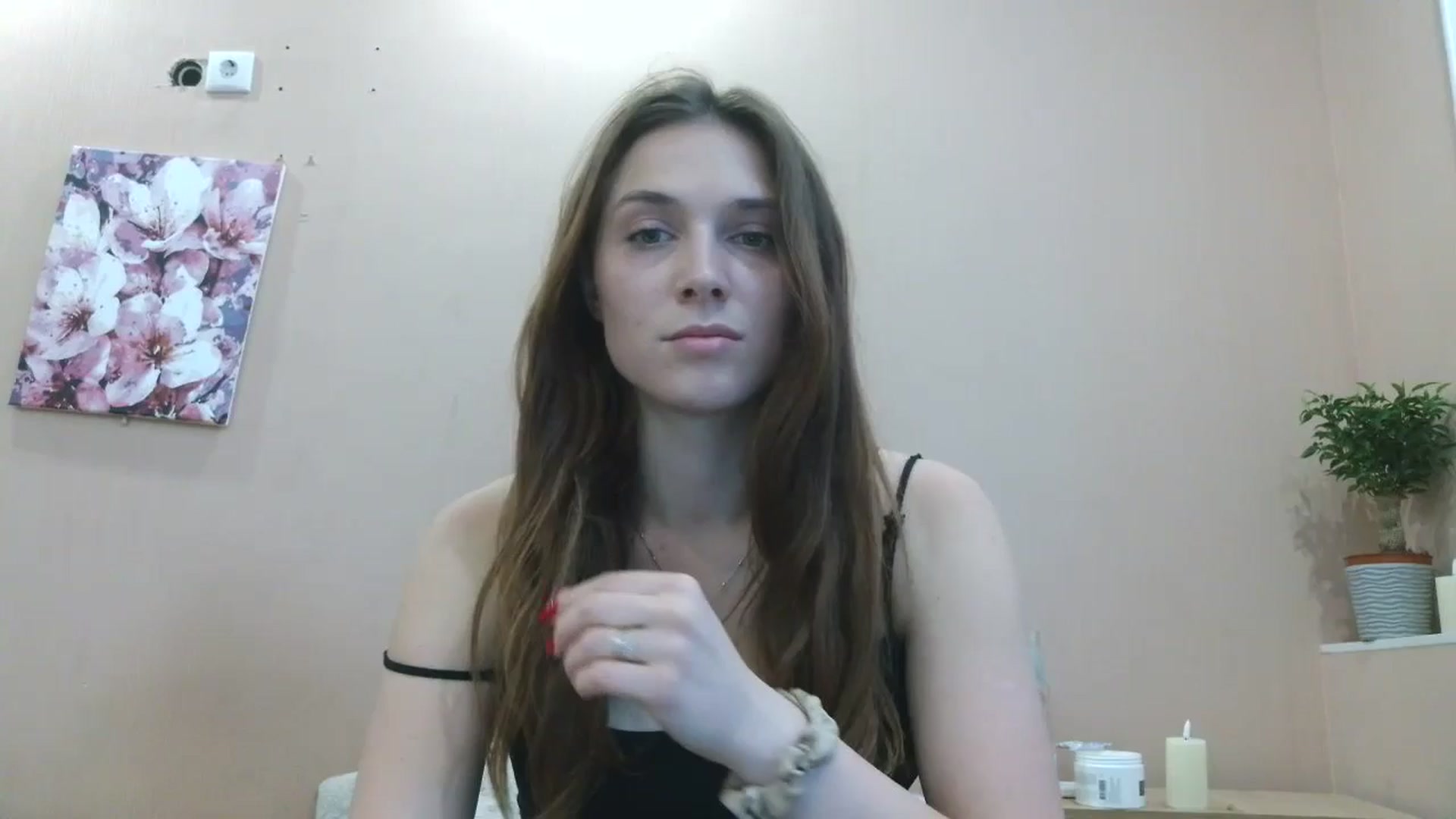 Gallery image thumbnail from HaleyReed's myfreecams stream on, 04/25/2025, 13:43 image 2 of 20