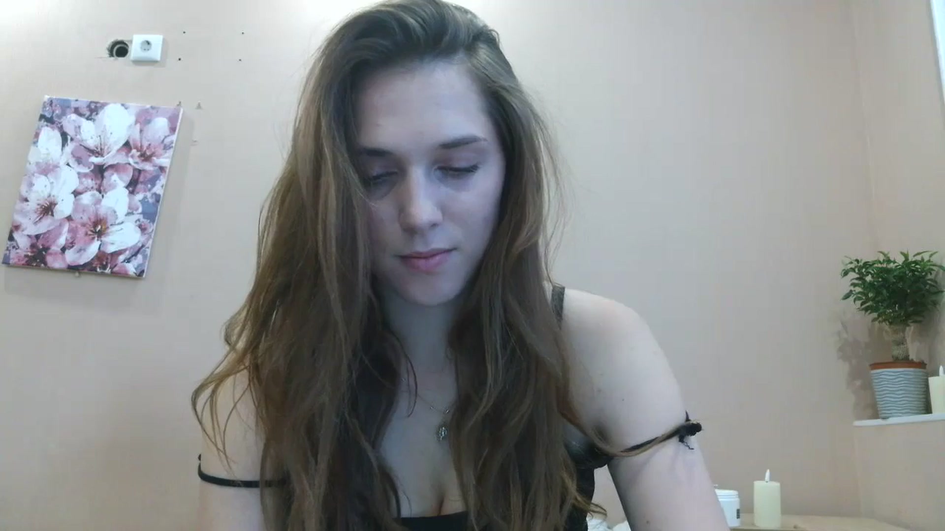 Gallery image thumbnail from HaleyReed's myfreecams stream on, 04/25/2025, 13:43 image 18 of 20