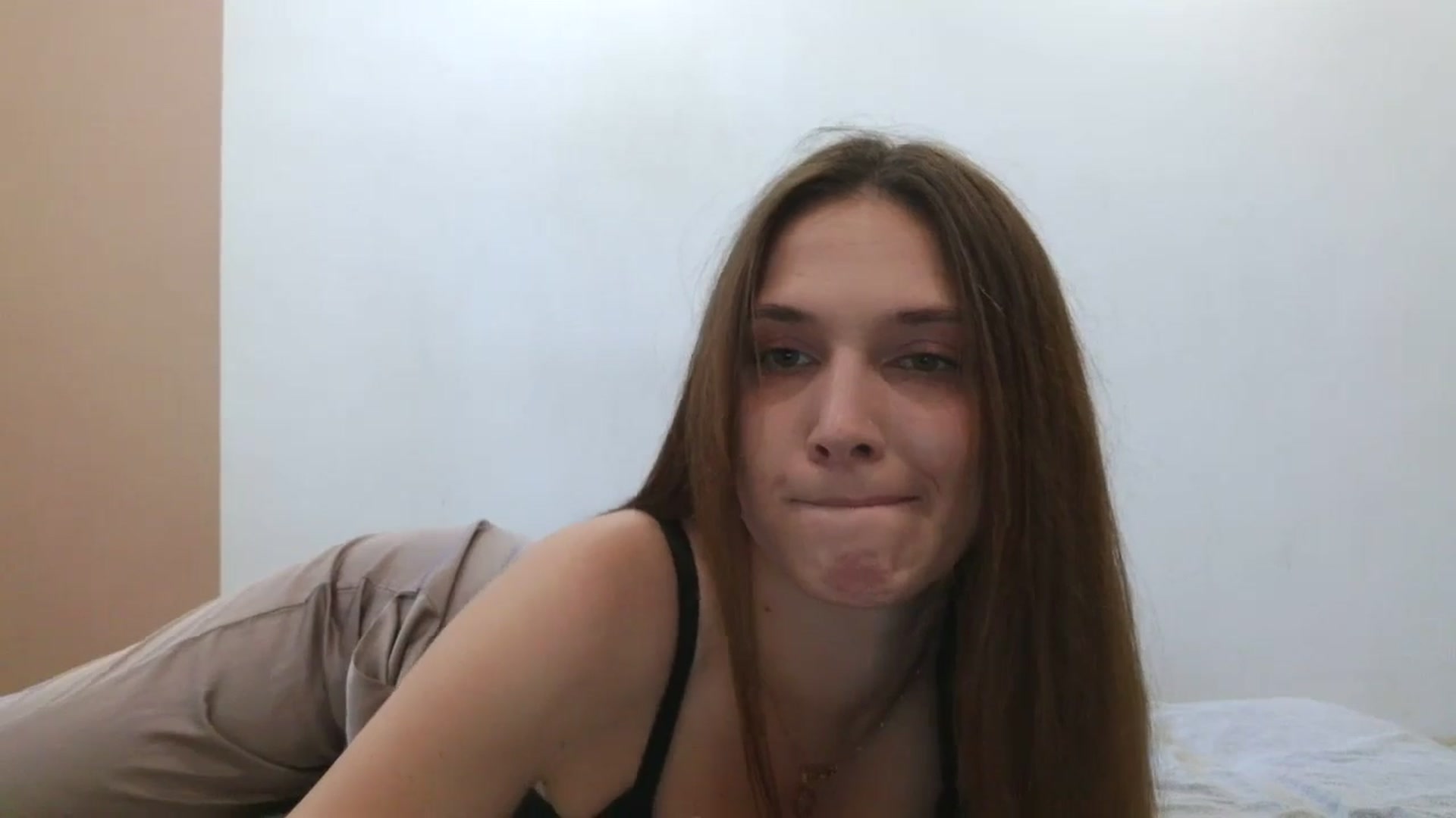 Gallery image thumbnail from HaleyReed's myfreecams stream on, 04/27/2025, 12:50 image 13 of 20