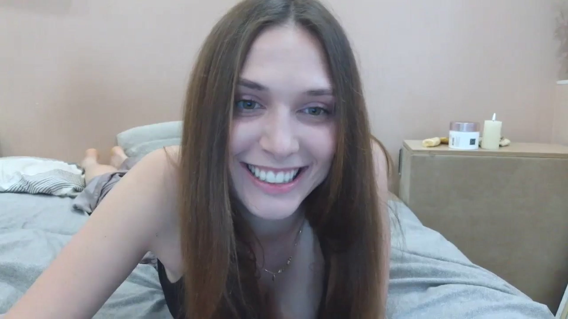 Gallery image thumbnail from HaleyReed's myfreecams stream on, 04/27/2025, 14:33 image 4 of 20