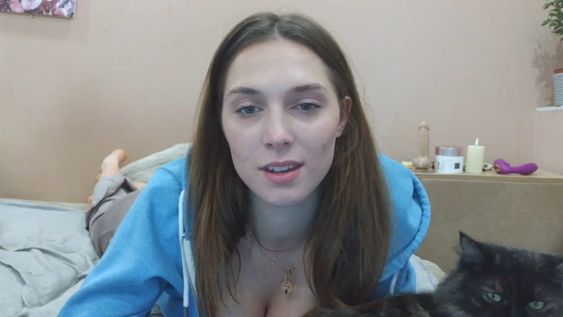 Gallery image thumbnail from HaleyReed's myfreecams stream on, 04/27/2025, 16:43 image 19 of 20