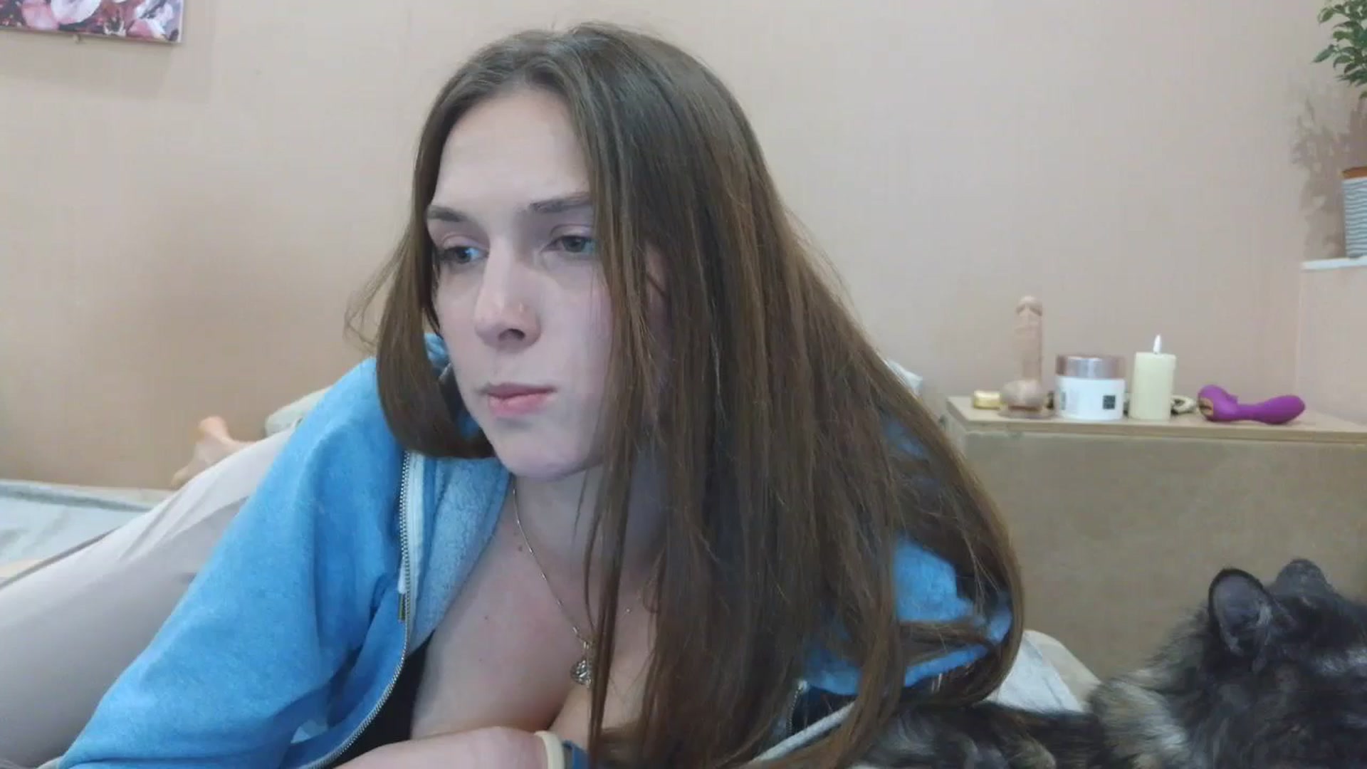 Gallery image thumbnail from HaleyReed's myfreecams stream on, 04/27/2025, 16:43 image 20 of 20
