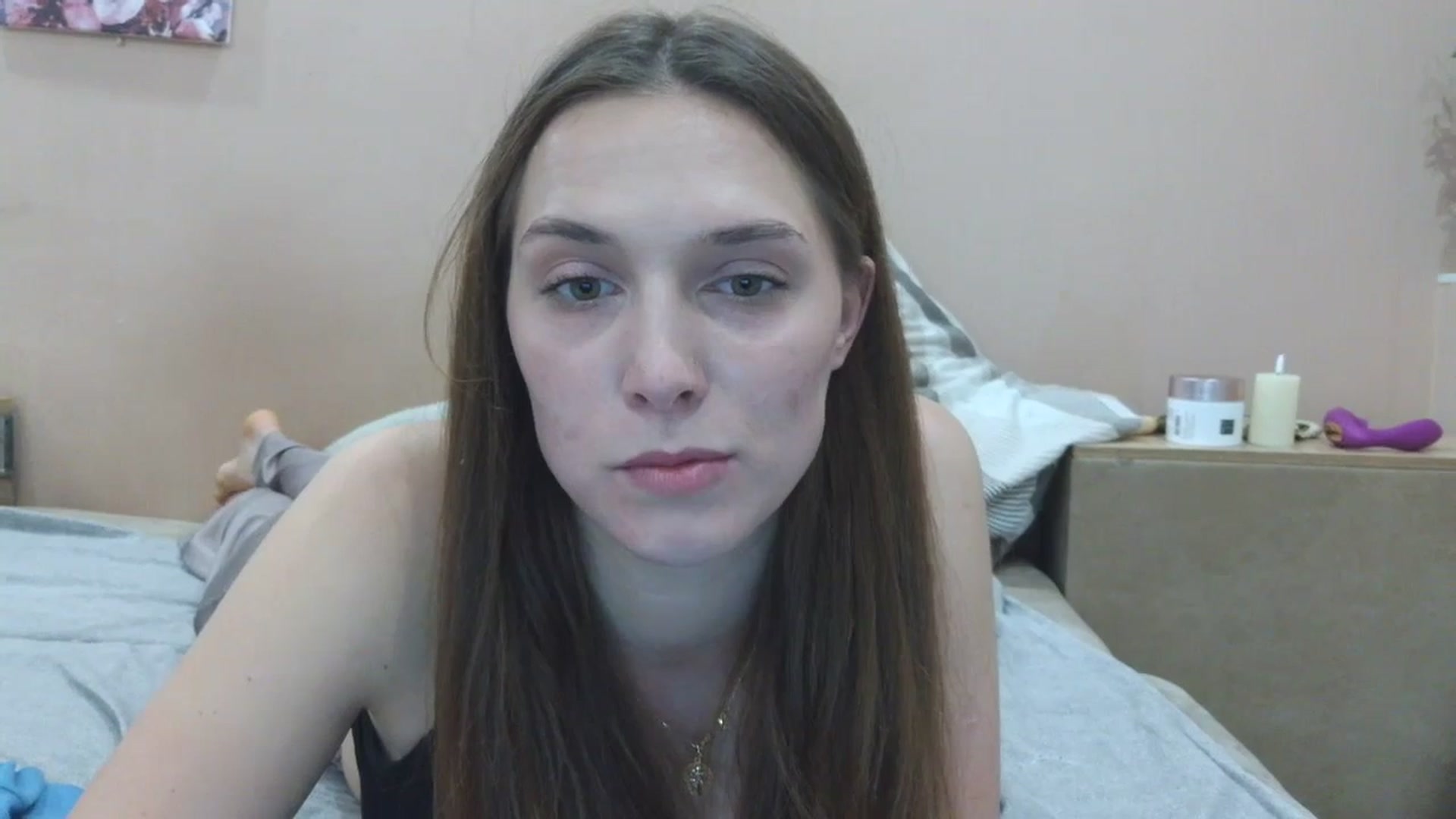 Gallery image thumbnail from HaleyReed's myfreecams stream on, 04/27/2025, 17:04 image 17 of 20