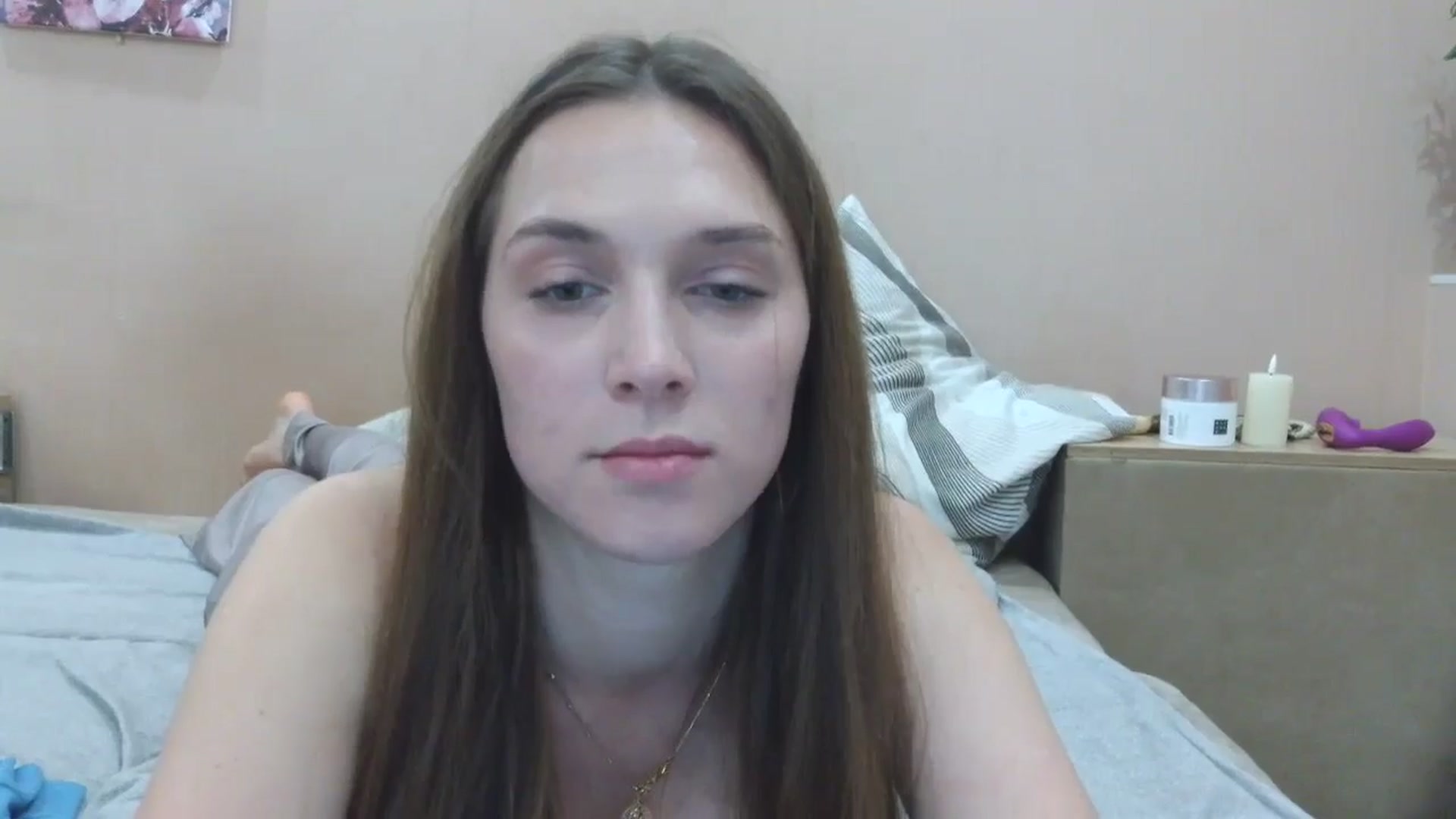 Gallery image thumbnail from HaleyReed's myfreecams stream on, 04/27/2025, 17:04 image 11 of 20
