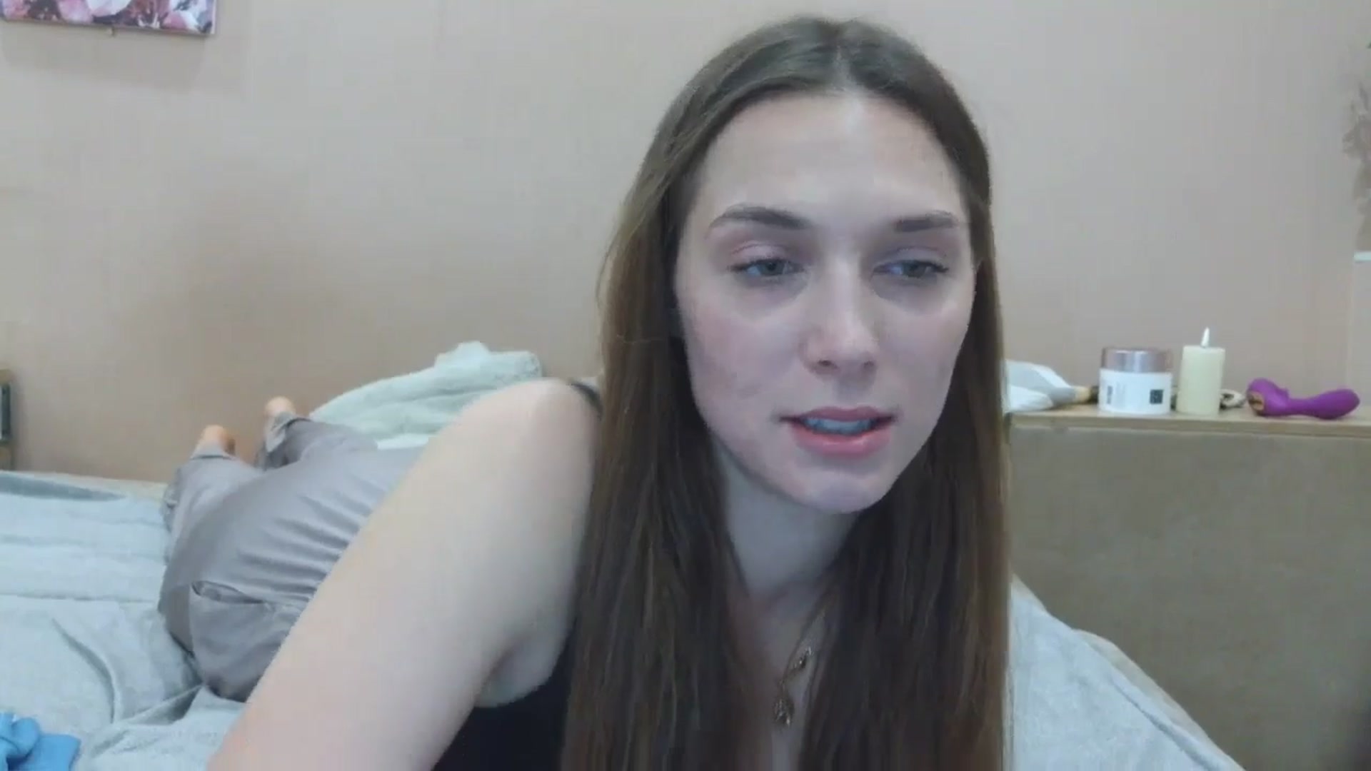Gallery image thumbnail from HaleyReed's myfreecams stream on, 04/27/2025, 17:04 image 18 of 20
