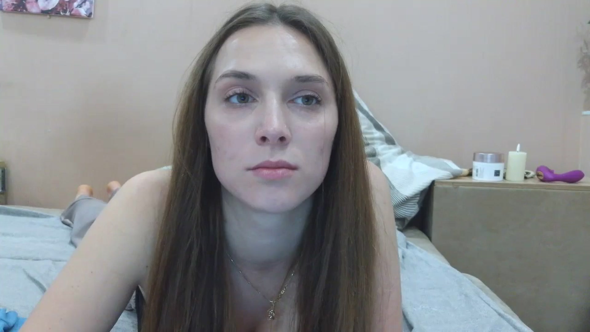 Gallery image thumbnail from HaleyReed's myfreecams stream on, 04/27/2025, 17:04 image 10 of 20