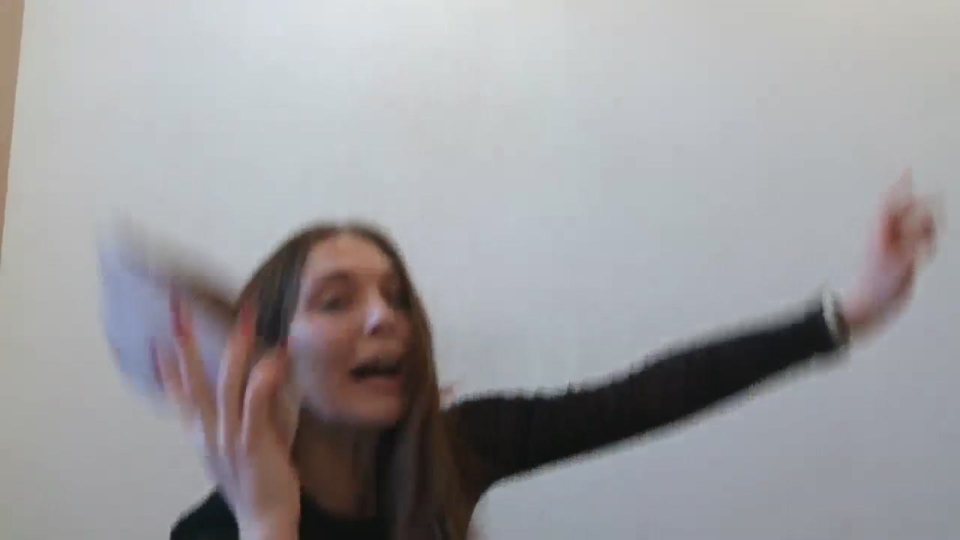 Gallery image thumbnail from HaleyReed's myfreecams stream on, 04/28/2025, 11:30 image 18 of 20