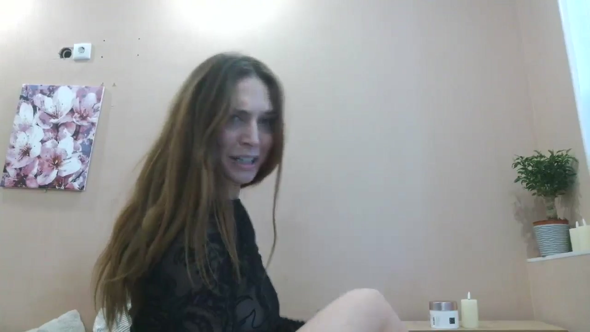 Gallery image thumbnail from HaleyReed's myfreecams stream on, 04/28/2025, 13:28 image 5 of 20