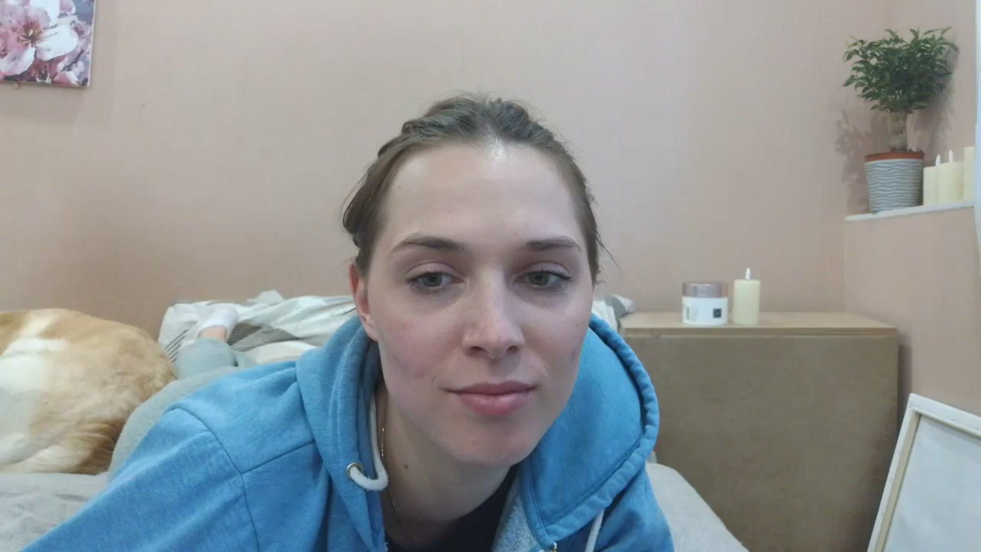 Gallery image thumbnail from HaleyReed's myfreecams stream on, 04/28/2025, 17:18 image 4 of 20