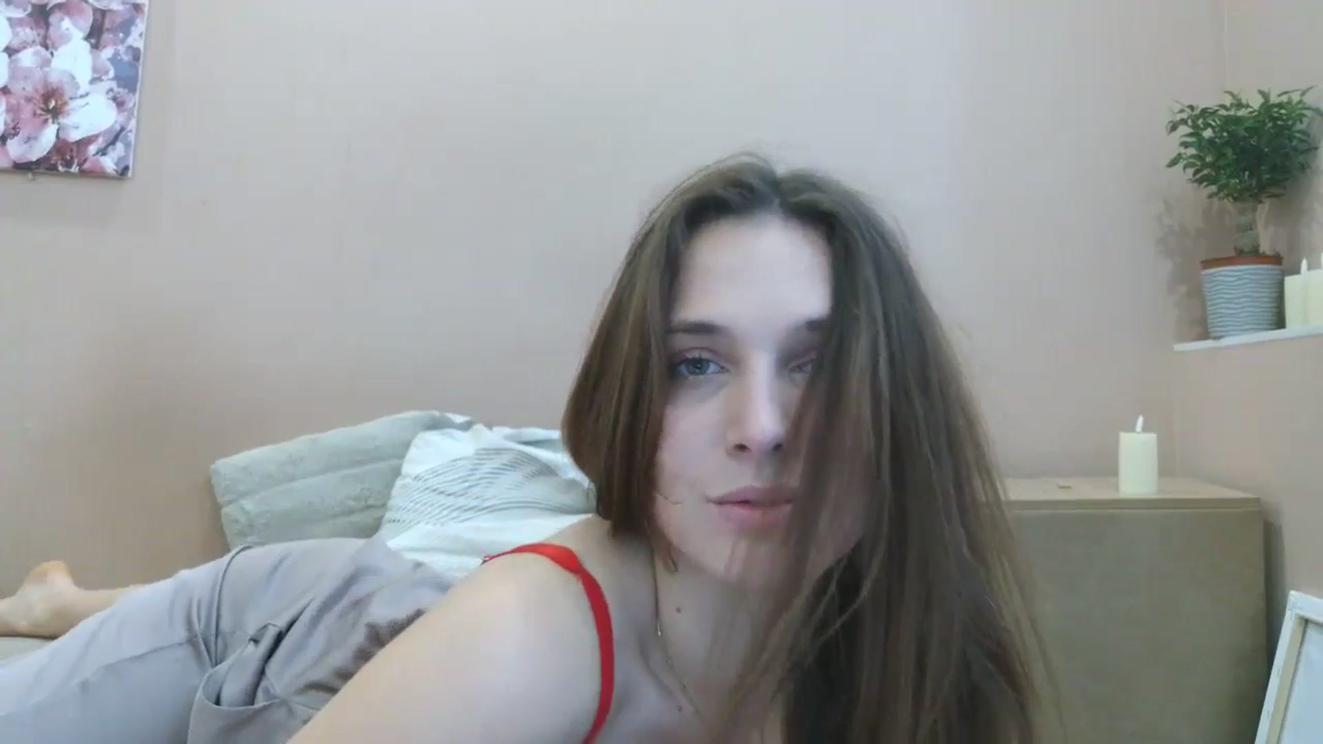Gallery image thumbnail from HaleyReed's myfreecams stream on, 04/30/2025, 12:23 image 15 of 20