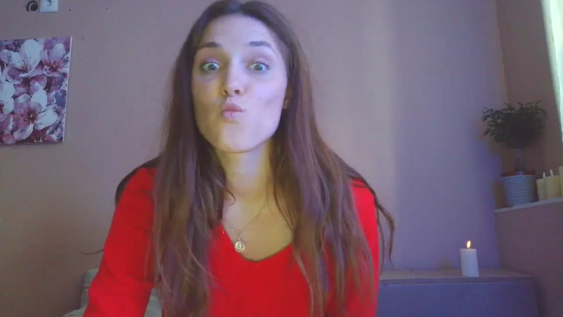 Gallery image thumbnail from HaleyReed's myfreecams stream on, 04/30/2025, 16:11 image 16 of 20