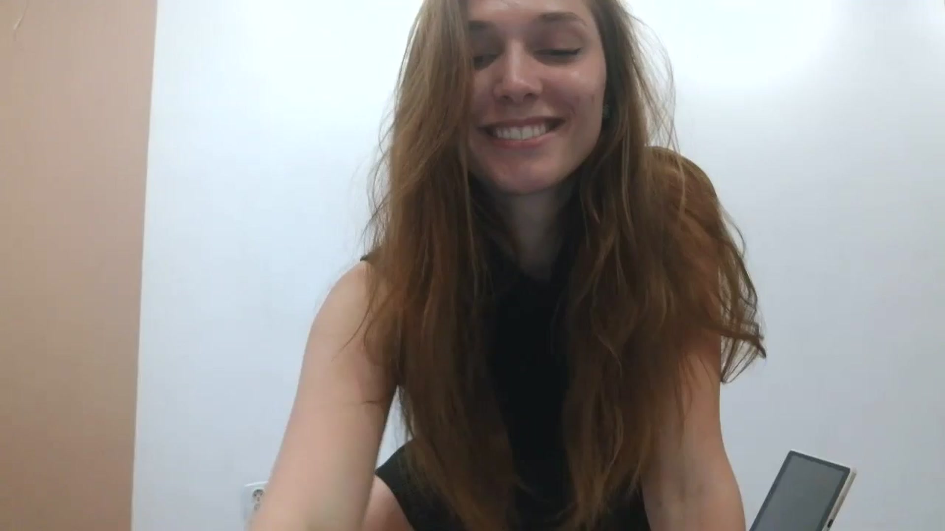 Gallery image thumbnail from HaleyReed's myfreecams stream on, 05/01/2025, 12:05 image 4 of 20