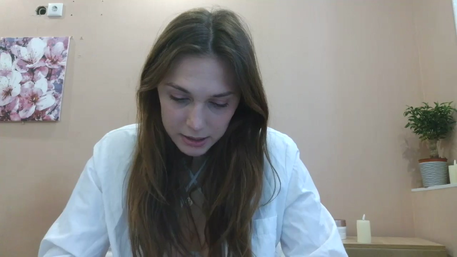 Gallery image thumbnail from HaleyReed's myfreecams stream on, 05/02/2025, 09:46 image 9 of 20