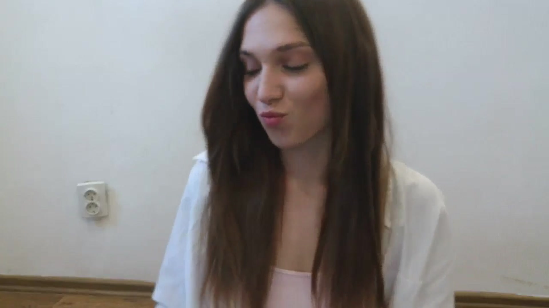 Gallery image thumbnail from HaleyReed's myfreecams stream on, 05/04/2025, 11:52 image 4 of 20