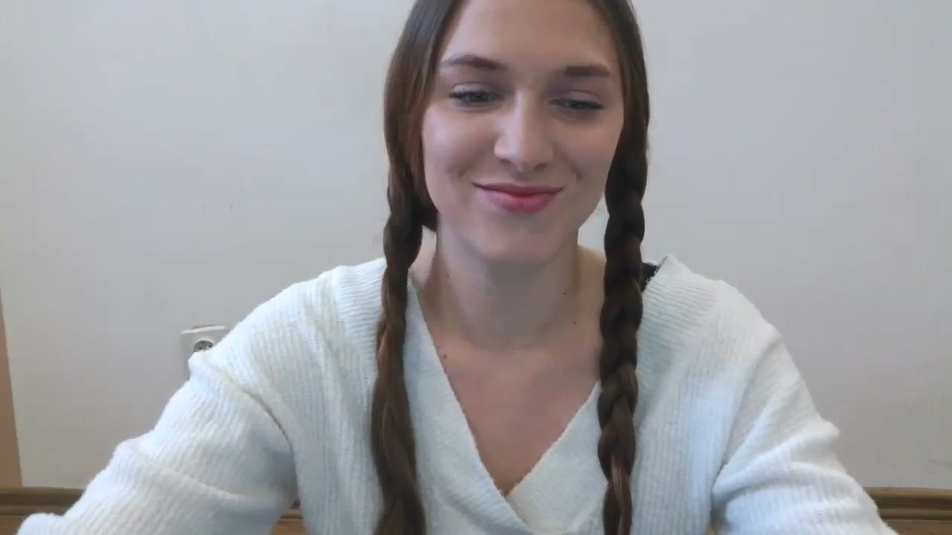 Gallery image thumbnail from HaleyReed's myfreecams stream on, 05/05/2025, 10:26 image 6 of 20