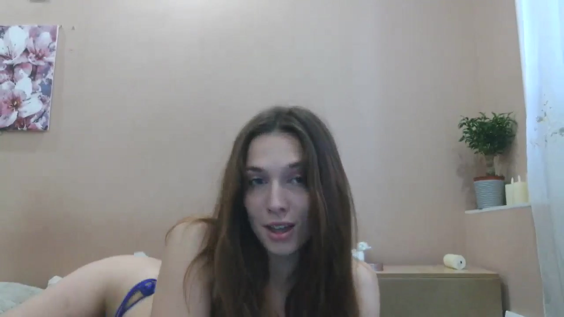 Gallery image thumbnail from HaleyReed's myfreecams stream on, 05/05/2025, 12:07 image 9 of 20