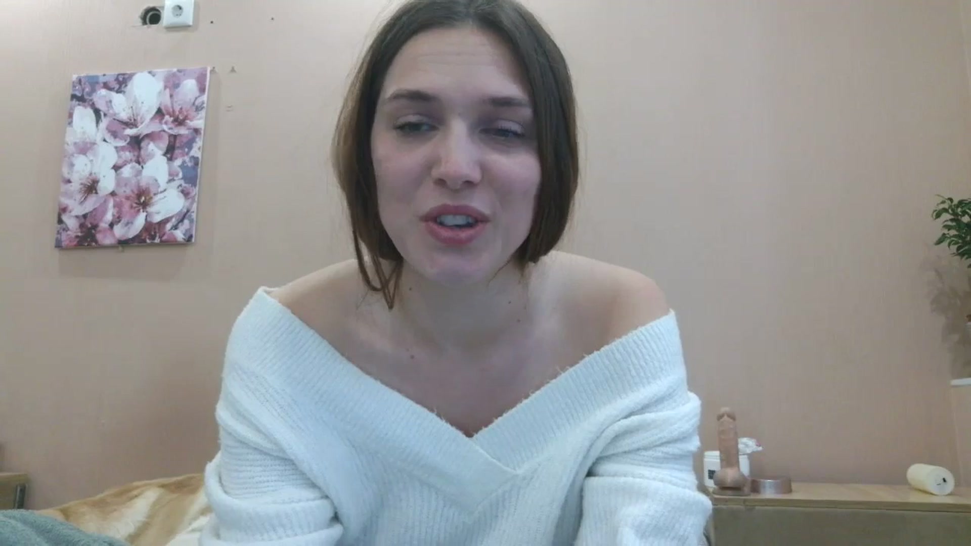 Gallery image thumbnail from HaleyReed's myfreecams stream on, 05/05/2025, 16:03 image 9 of 20
