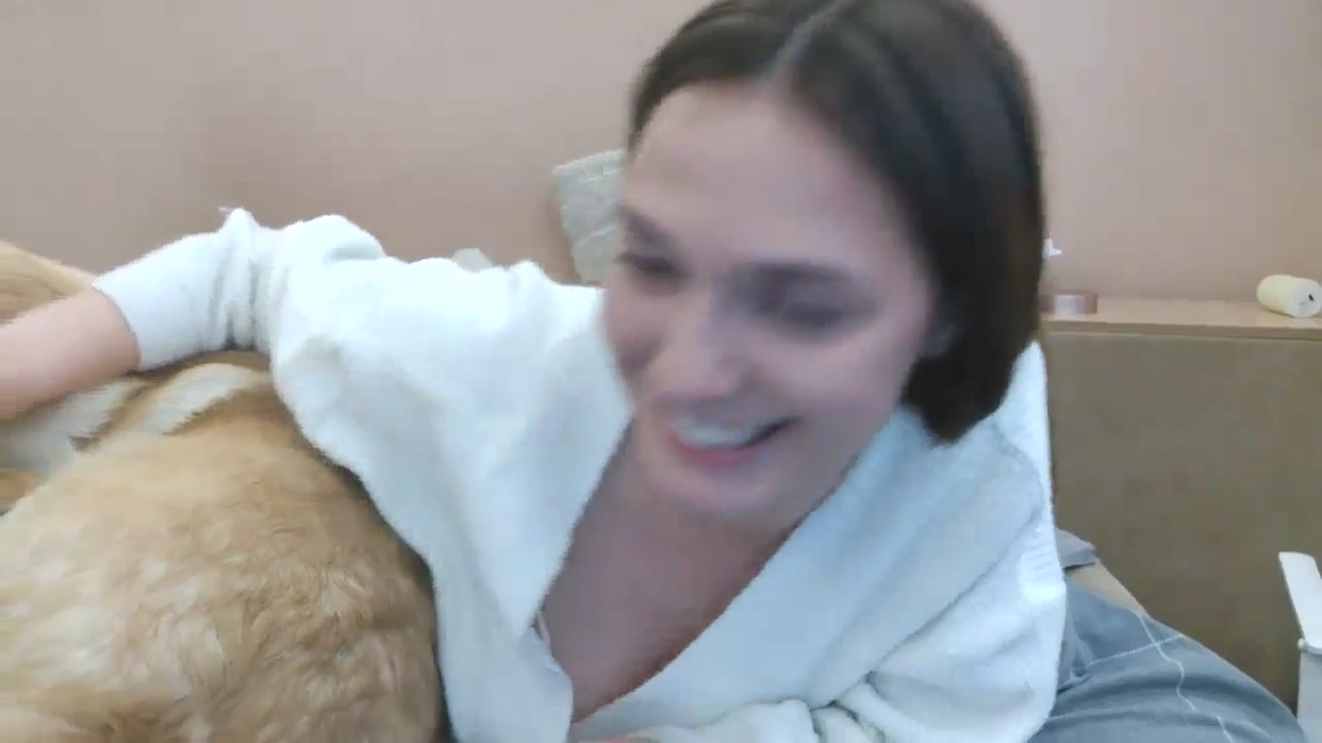 Gallery image thumbnail from HaleyReed's myfreecams stream on, 05/05/2025, 16:03 image 5 of 20