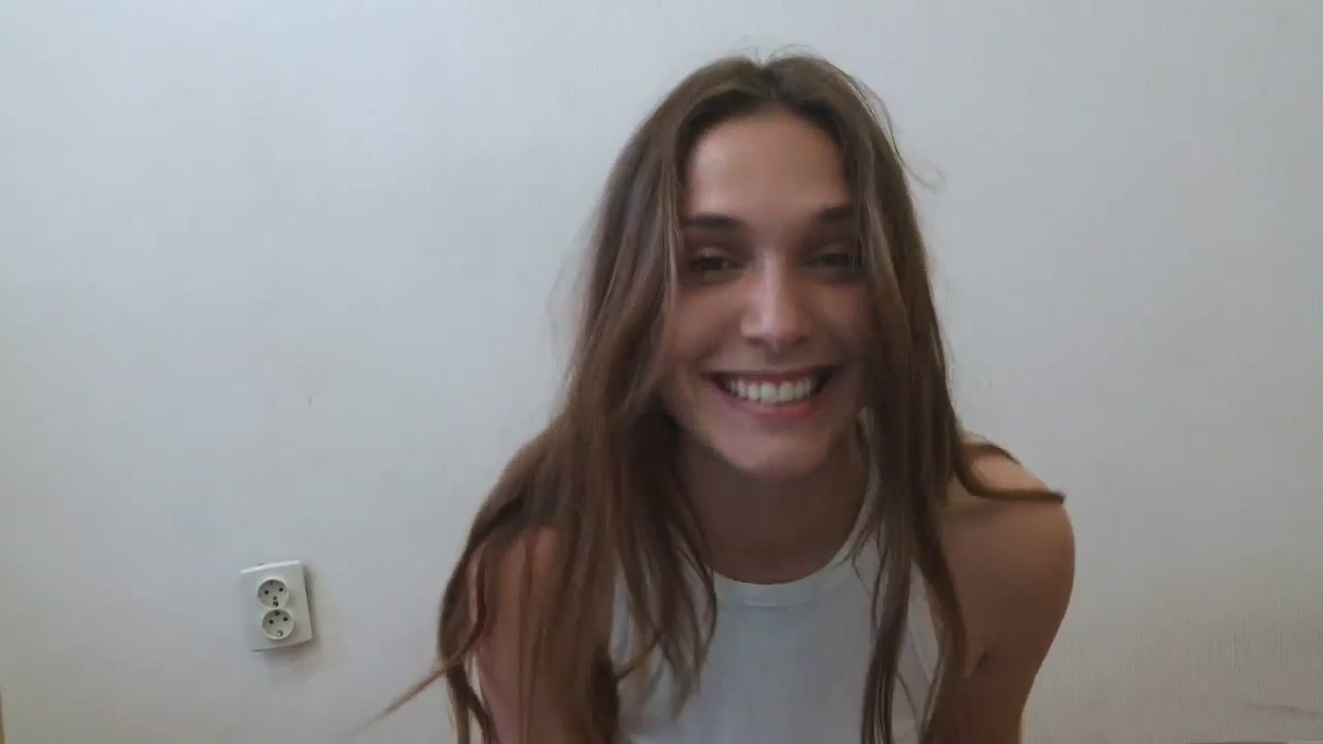 Gallery image thumbnail from HaleyReed's myfreecams stream on, 05/07/2025, 11:41 image 18 of 20