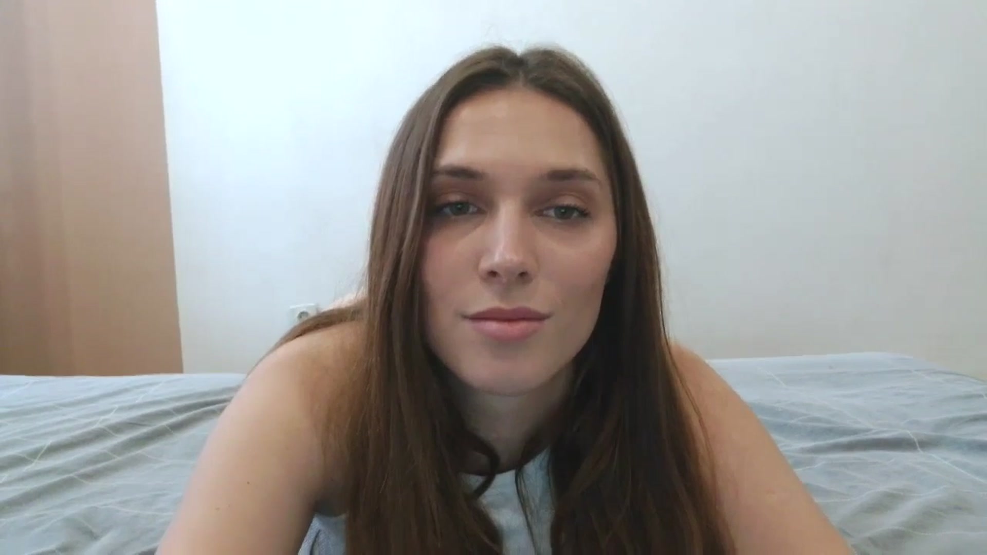 Gallery image thumbnail from HaleyReed's myfreecams stream on, 05/07/2025, 12:30 image 16 of 20