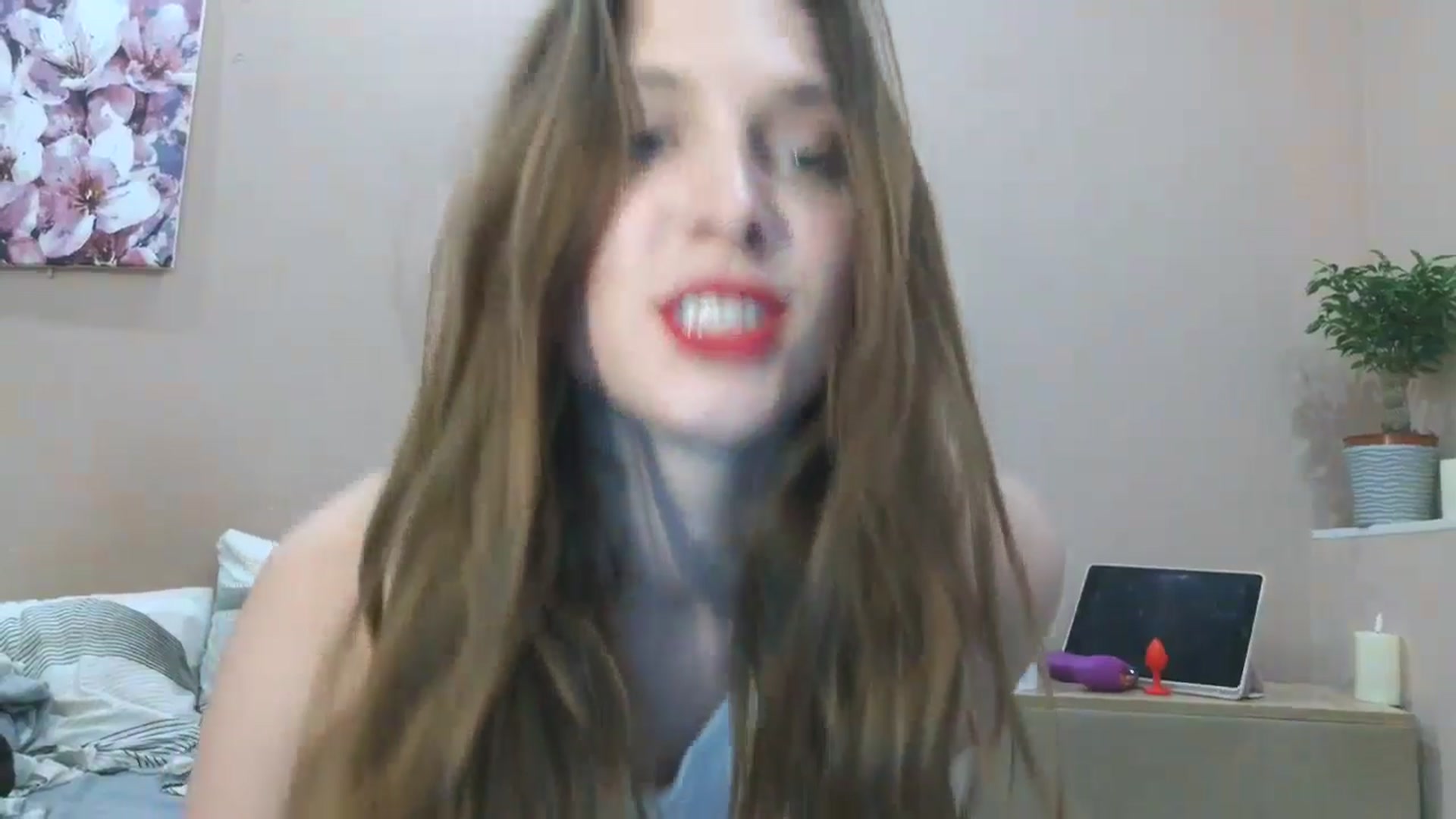 Gallery image thumbnail from HaleyReed's myfreecams stream on, 05/07/2025, 17:03 image 11 of 20