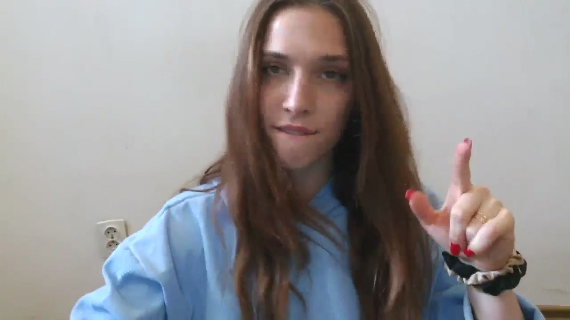 Gallery image thumbnail from HaleyReed's myfreecams stream on, 05/08/2025, 11:56 image 19 of 20