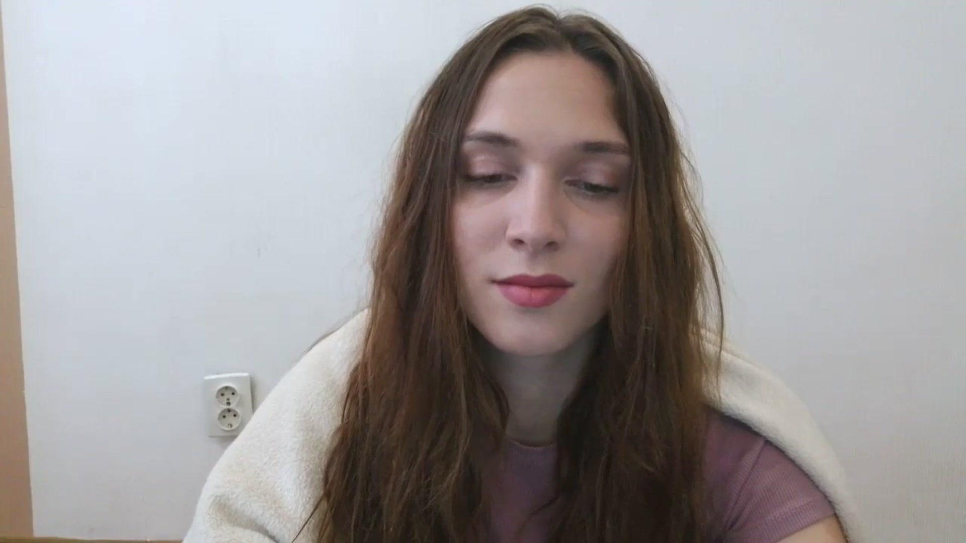 Gallery image thumbnail from HaleyReed's myfreecams stream on, 05/09/2025, 10:58 image 13 of 20