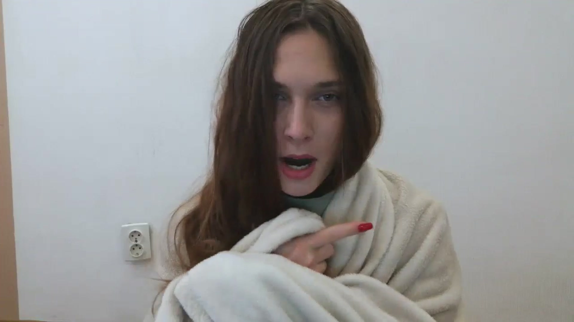 Gallery image thumbnail from HaleyReed's myfreecams stream on, 05/09/2025, 10:58 image 20 of 20