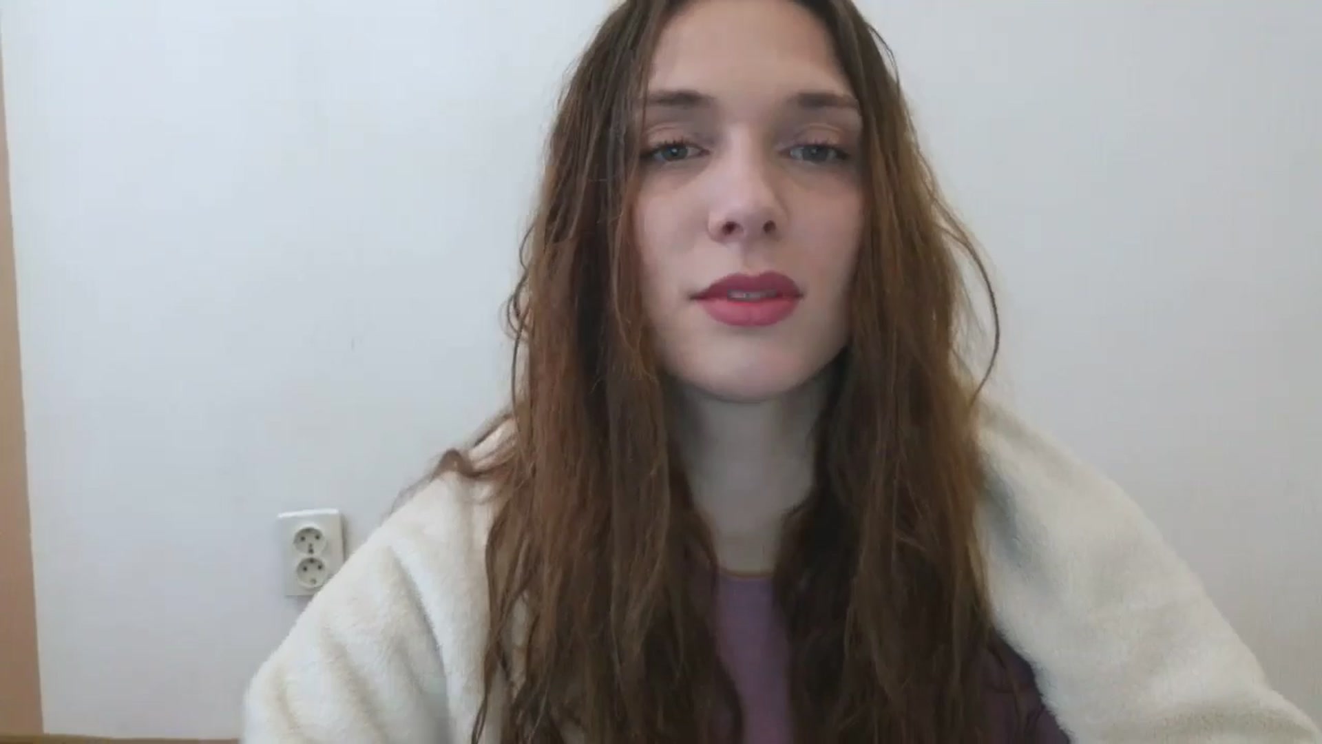 Gallery image thumbnail from HaleyReed's myfreecams stream on, 05/09/2025, 10:58 image 6 of 20