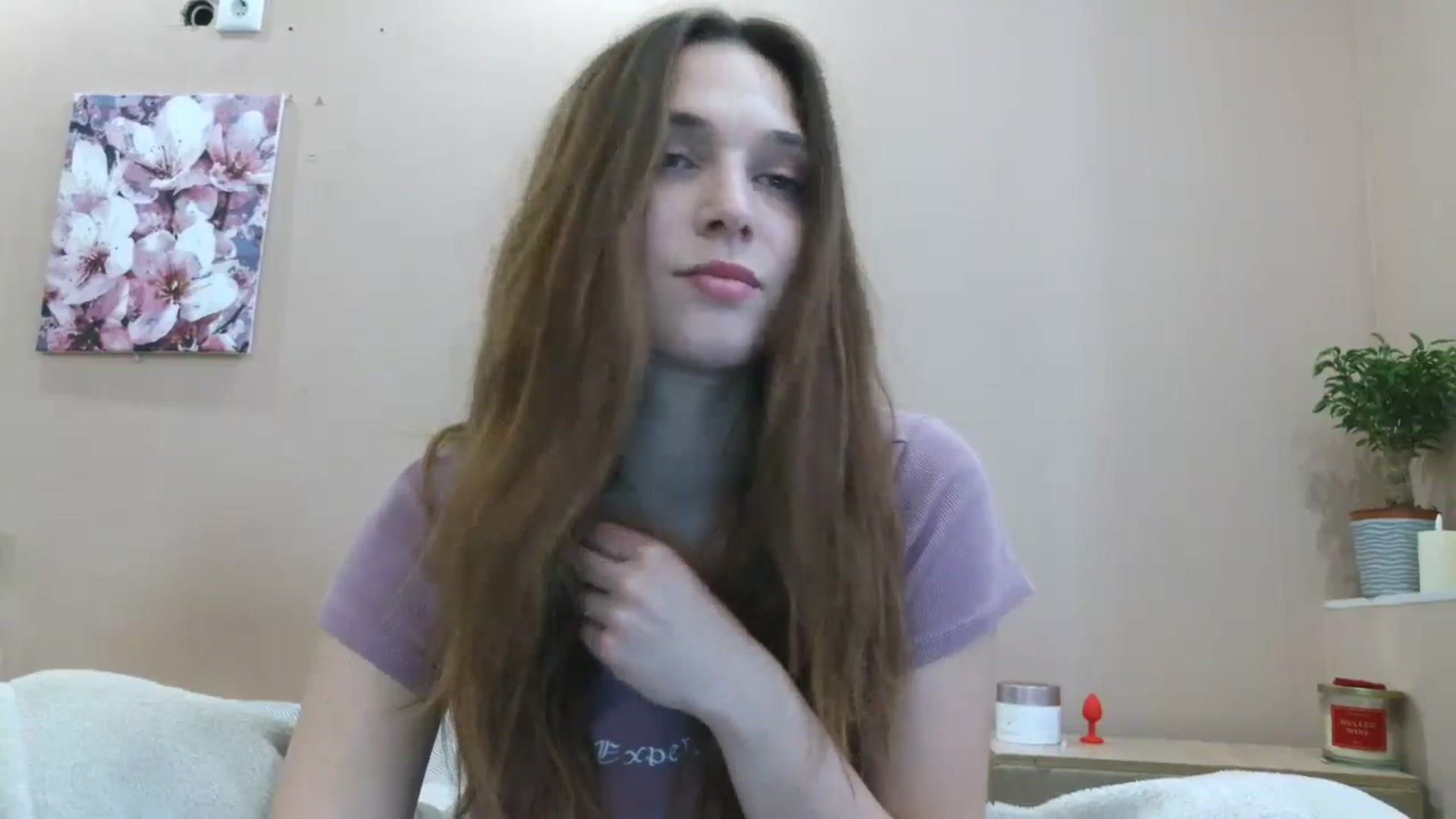 Gallery image thumbnail from HaleyReed's myfreecams stream on, 05/09/2025, 11:47 image 9 of 20
