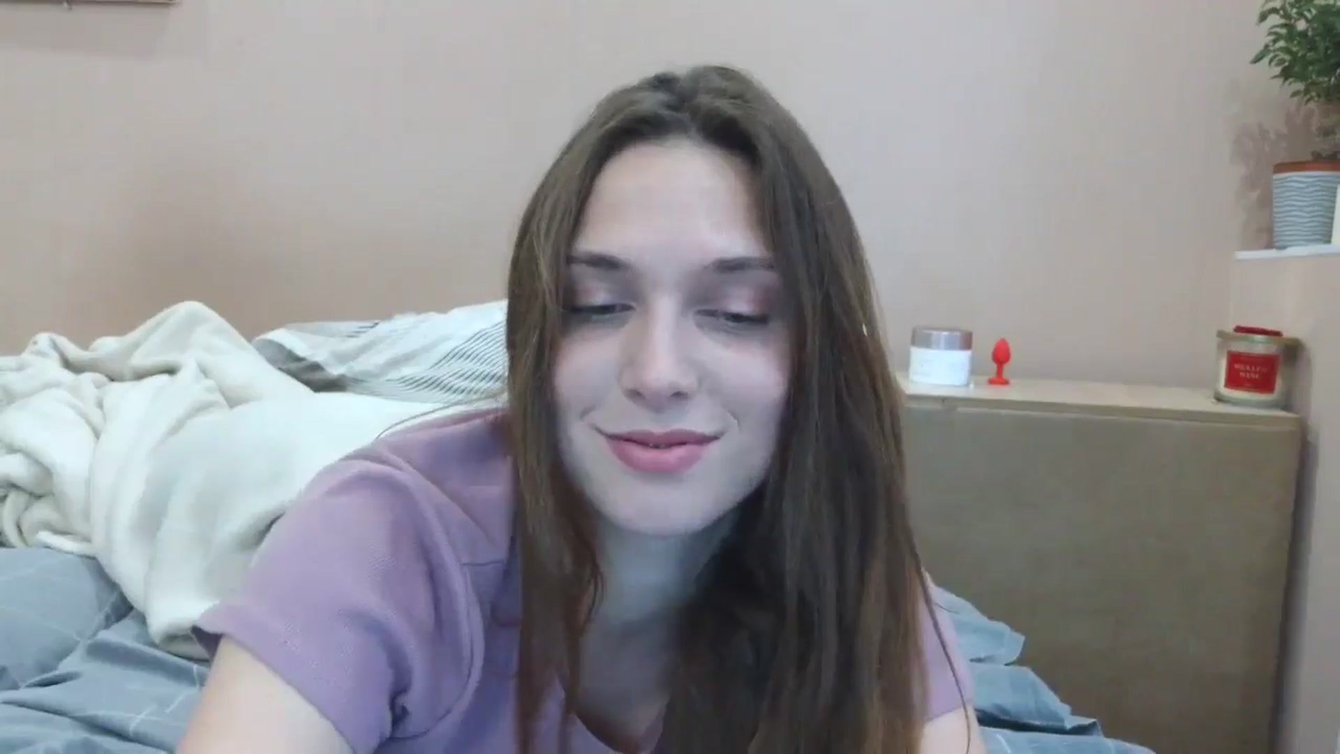 Gallery image thumbnail from HaleyReed's myfreecams stream on, 05/09/2025, 12:40 image 7 of 20