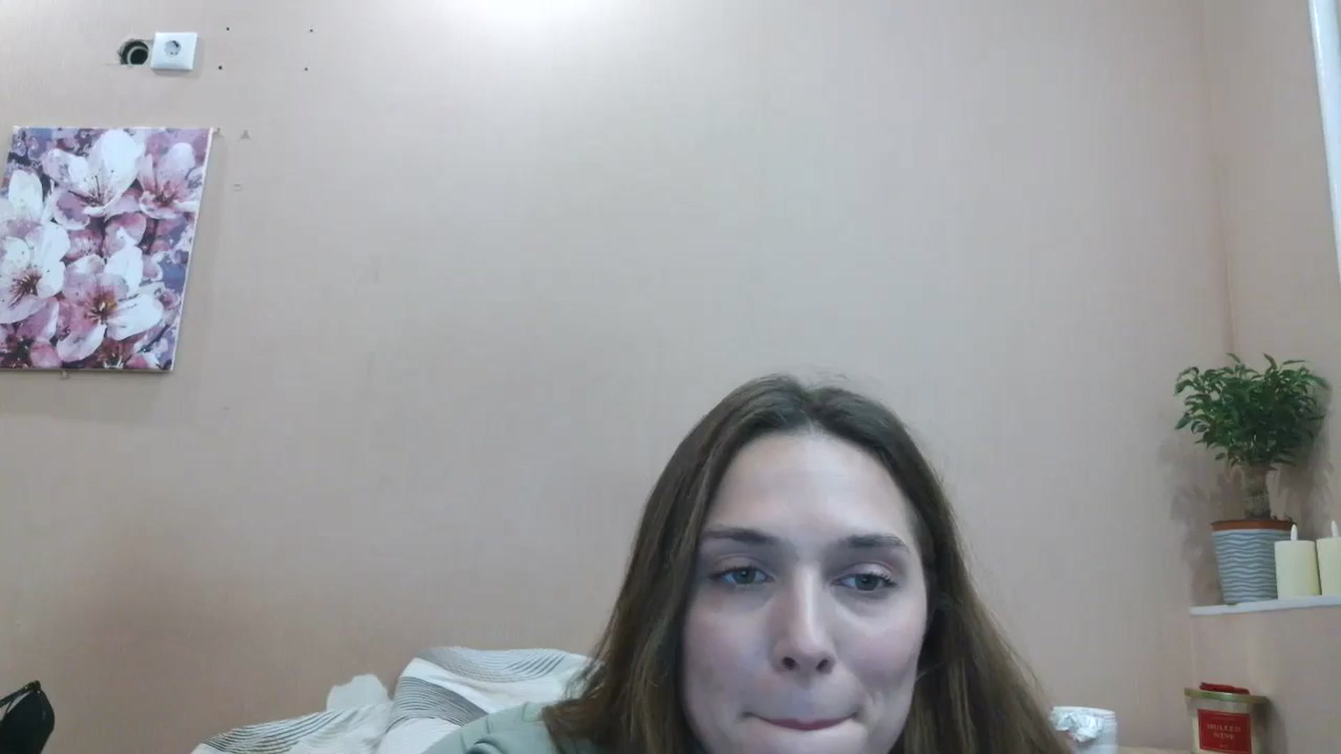 Gallery image thumbnail from HaleyReed's myfreecams stream on, 05/09/2025, 14:06 image 5 of 20