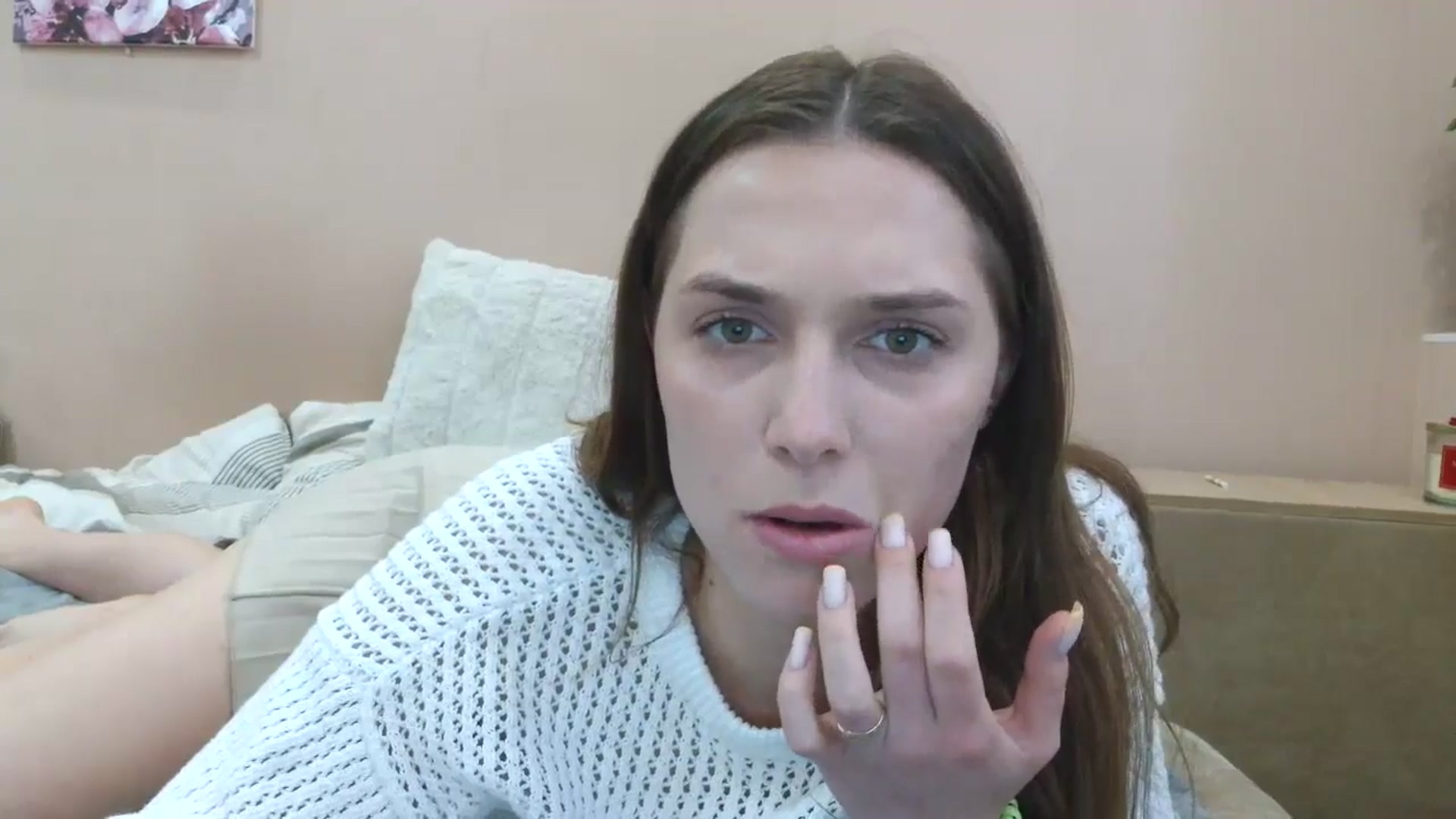 Gallery image thumbnail from HaleyReed's myfreecams stream on, 05/11/2025, 13:41 image 15 of 20