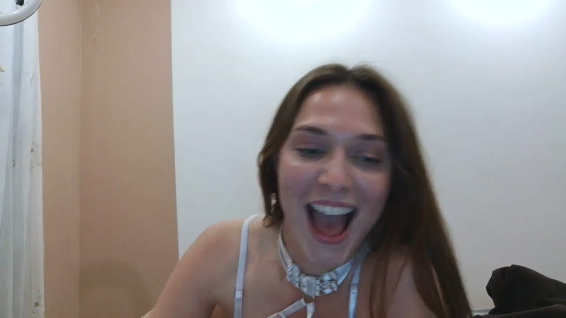 Gallery image thumbnail from HaleyReed's myfreecams stream on, 05/12/2025, 16:54 image 20 of 20