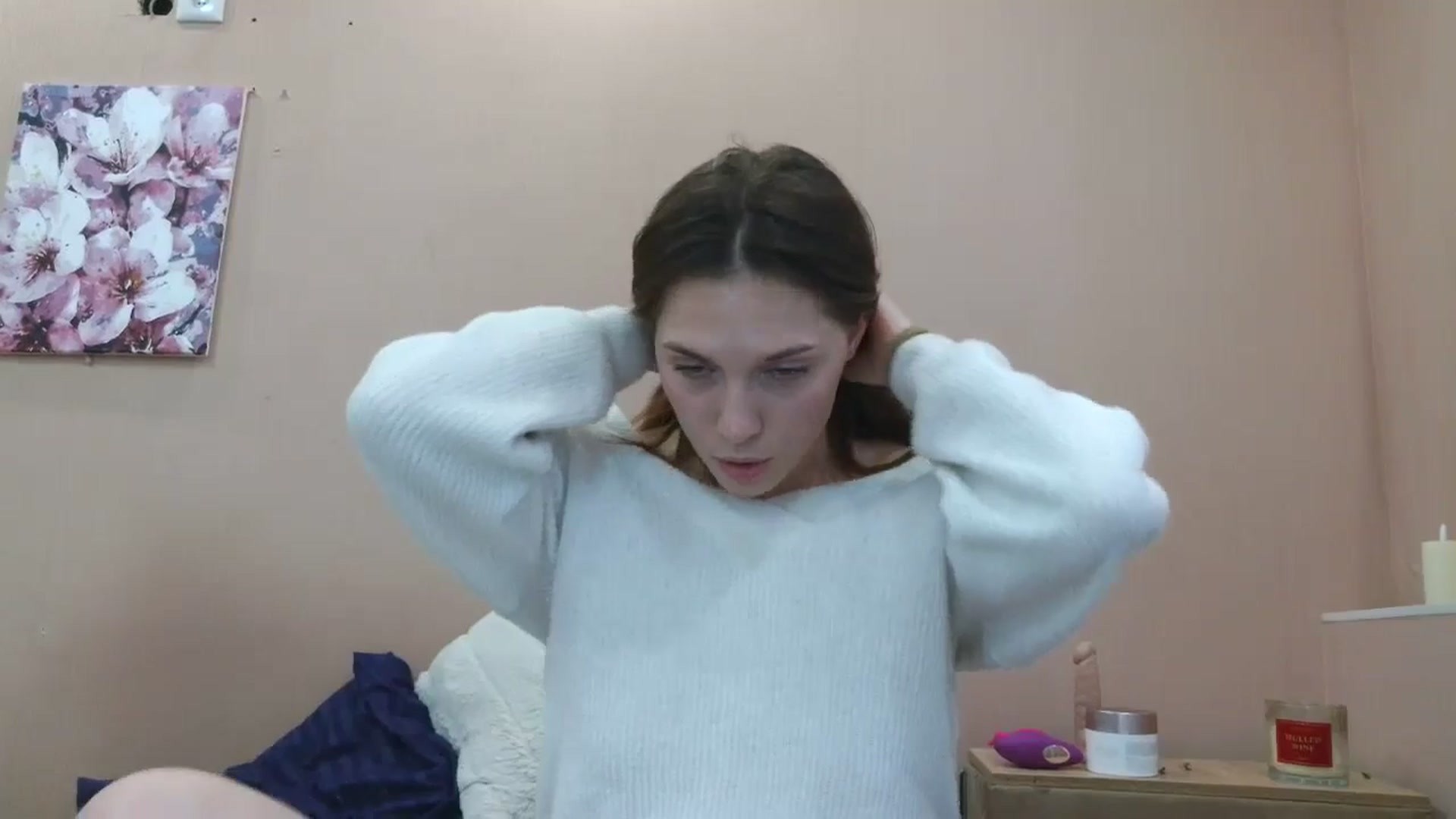 Gallery image thumbnail from HaleyReed's myfreecams stream on, 05/14/2025, 14:24 image 2 of 20