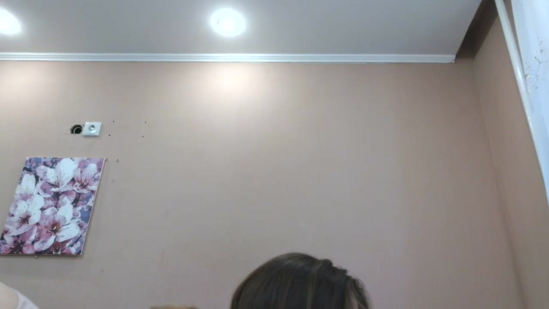 Gallery image thumbnail from HaleyReed's myfreecams stream on, 05/14/2025, 14:24 image 16 of 20