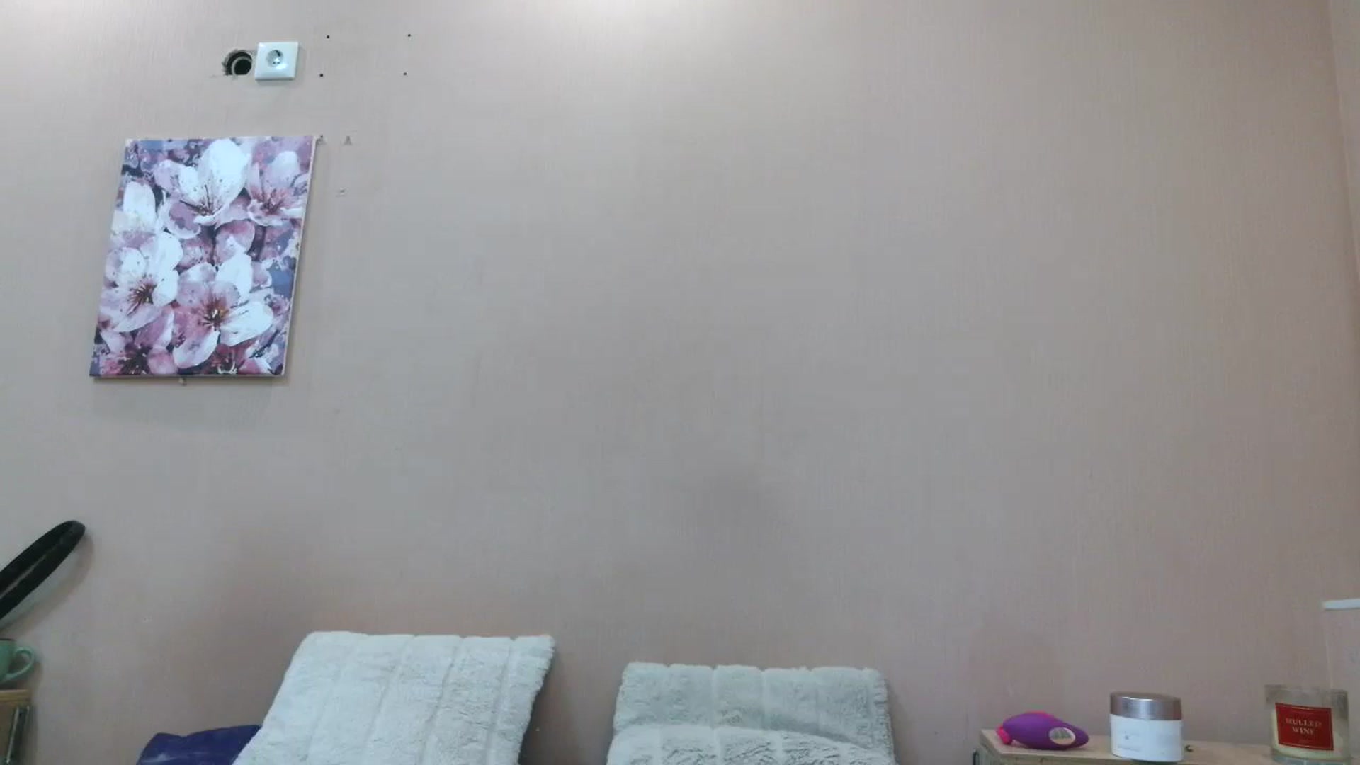 Gallery image thumbnail from HaleyReed's myfreecams stream on, 05/14/2025, 17:17 image 18 of 20