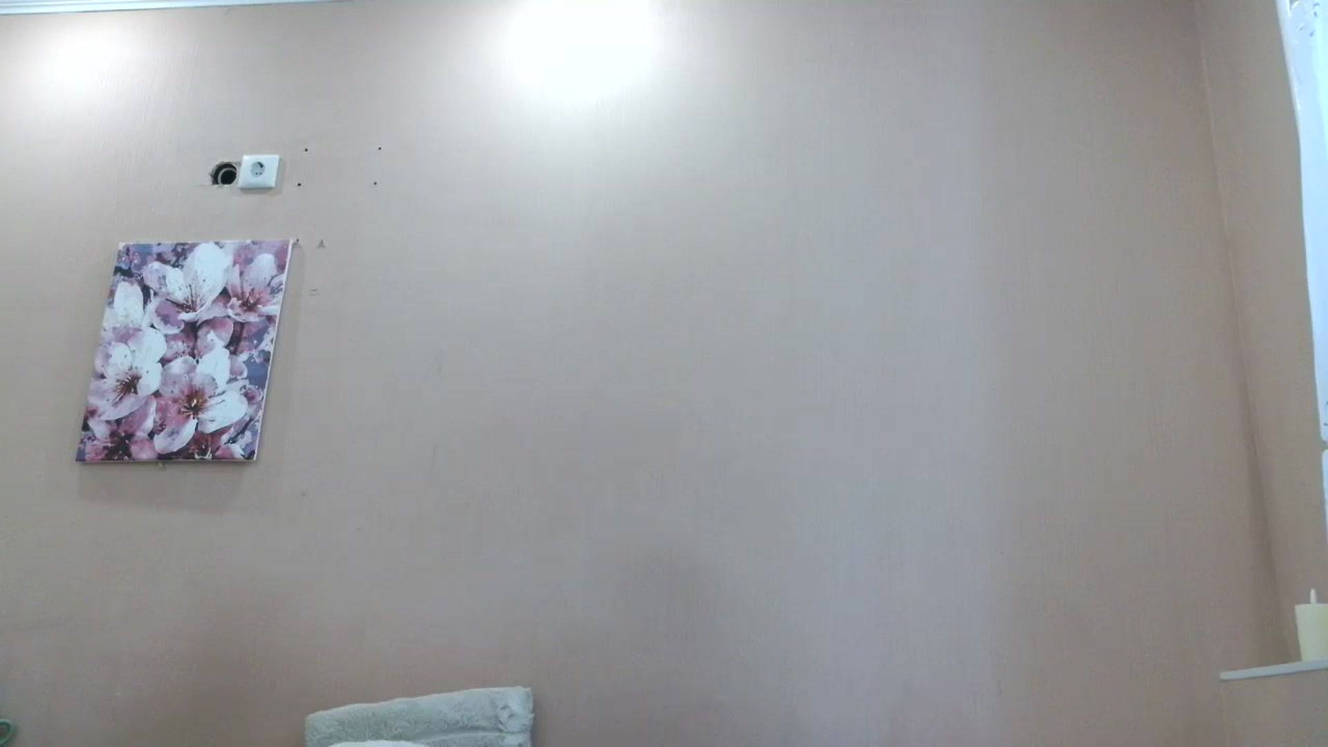 Gallery image thumbnail from HaleyReed's myfreecams stream on, 05/15/2025, 14:06 image 4 of 20