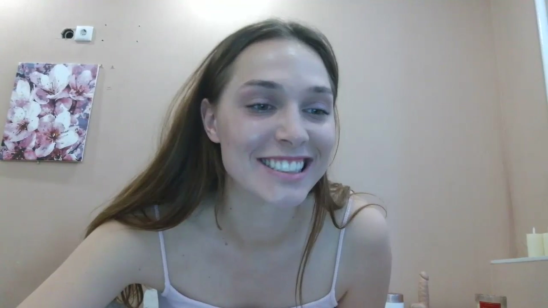 Gallery image thumbnail from HaleyReed's myfreecams stream on, 05/16/2025, 14:09 image 19 of 20