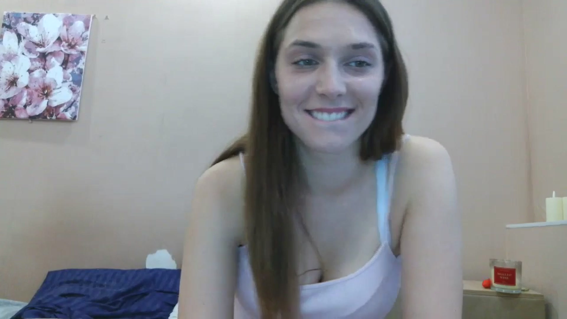 Gallery image thumbnail from HaleyReed's myfreecams stream on, 05/16/2025, 14:09 image 3 of 20