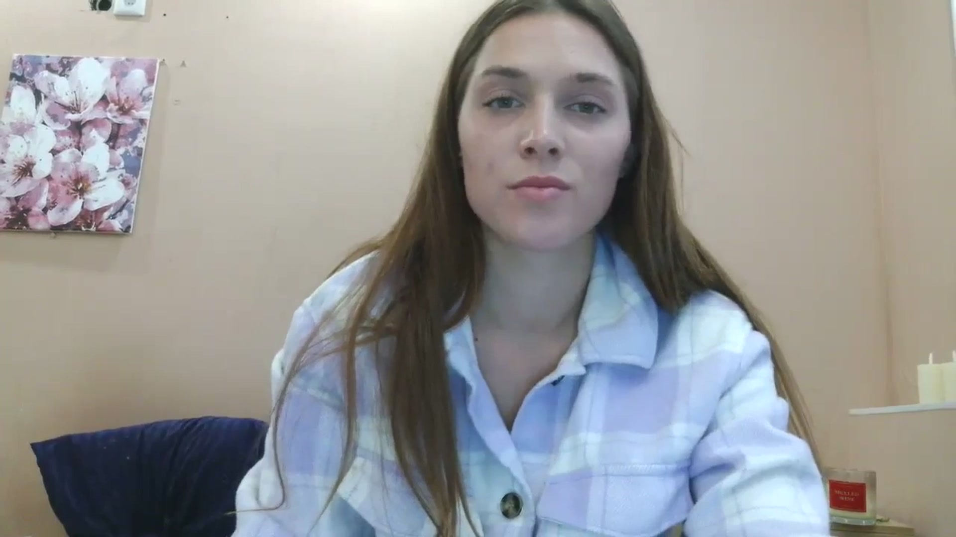 Gallery image thumbnail from HaleyReed's myfreecams stream on, 05/16/2025, 15:57 image 18 of 20