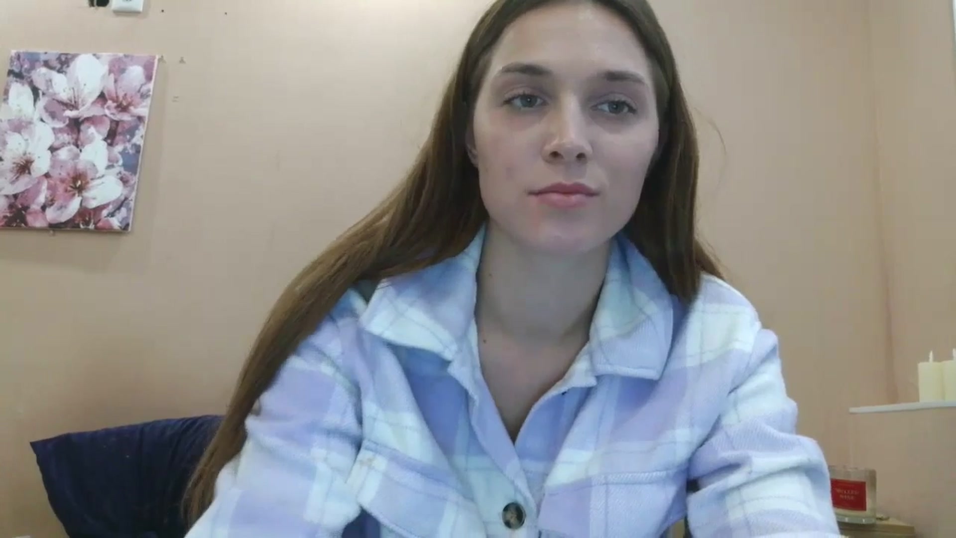 Gallery image thumbnail from HaleyReed's myfreecams stream on, 05/16/2025, 15:57 image 16 of 20